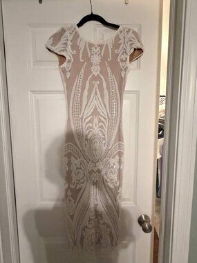 Dress the Population | Dresses | Dress The Population White Sequin Mini  Cocktail Dress With Nude Mesh | Poshmark